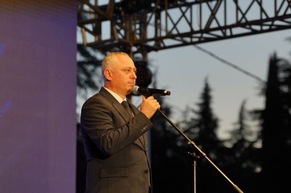 ПРЕЗИДЕНТ АБХАЗИИ БАДРА ГУНБА ПОЗДРАВИЛ ЖИТЕЛЕЙ ПИЦУНДЫ С ДНЁМ ГОРОДА