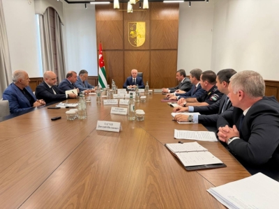 President Badra Gunba holds a meeting on the results of the implementation of two state programs