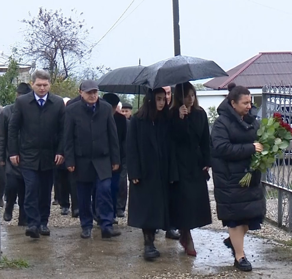 АБЕСАЛОМ КВАРЧИЯ ПРИНЯЛ УЧАСТИЕ В ТРАУРНЫХ МЕРОПРИЯТИЯХ ПО СЛУЧАЮ ГИБЕЛИ БОЙЦОВ ИНТЕРНАЦИОНАЛЬНОЙ БРИГАДЫ «ПЯТНАШКА»