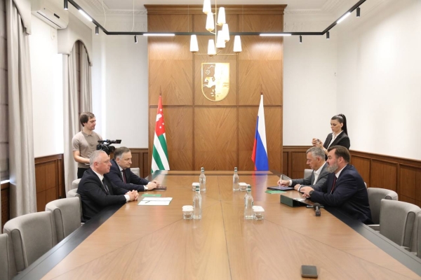 Встреча Президента Абхазии с гендиректором АНО "Россия – страна возможностей"