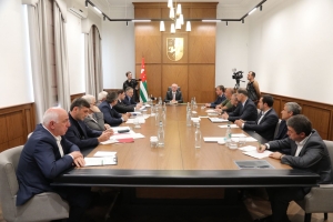 Президент провел совещание с главами Администраций столицы, городов и районов