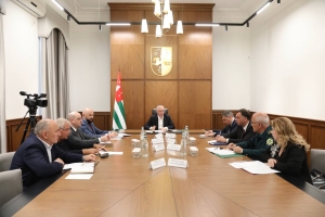 Президент Абхазии Бадра Гунба провёл совещание, посвящённое обеспечению экспорта цитрусовых урожая нынешнего года